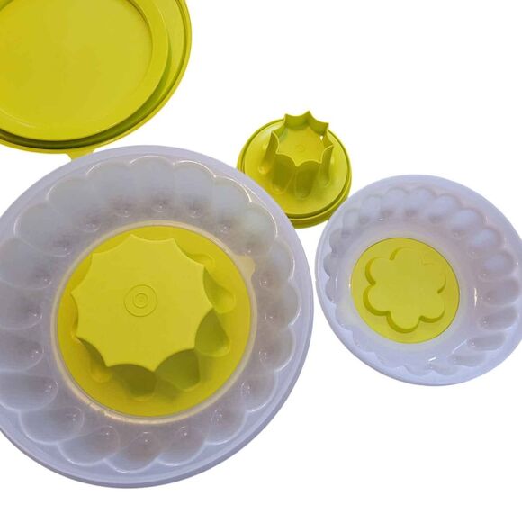 7 Piece Tupperware Jell-O Mold Bundt 2 Sizes - Picture 3 of 3